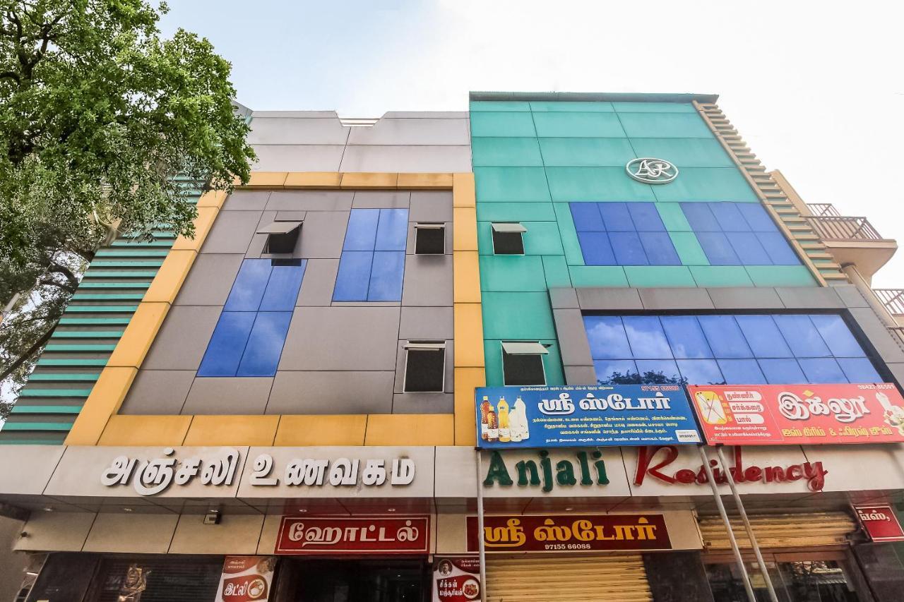 Oyo 70841 Hotel Anjali Residency Velur Exterior foto